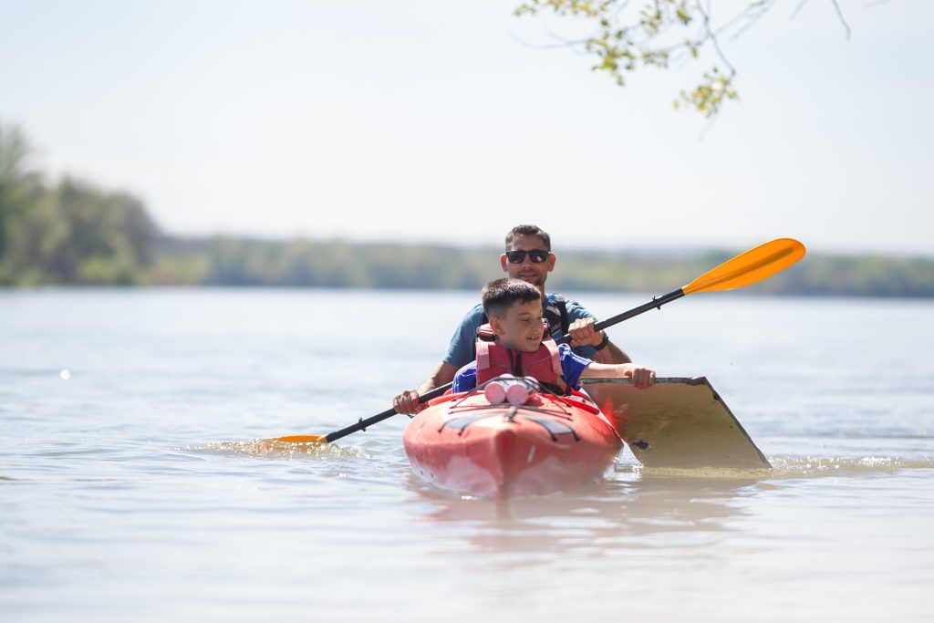 kayak champions cu apele curate