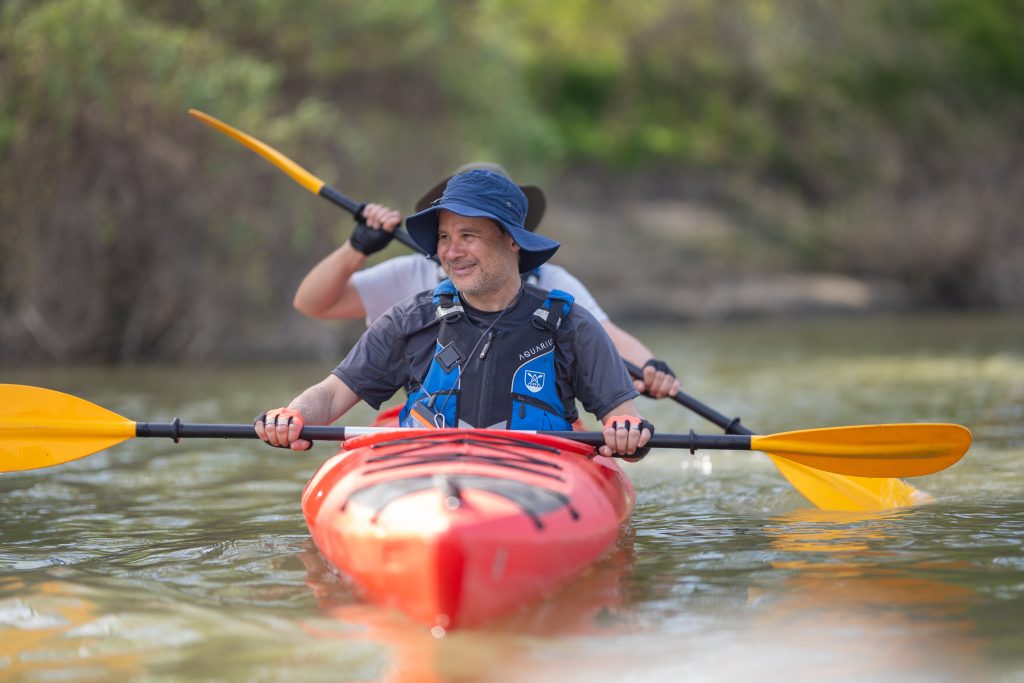 kayak champions cu apele curate