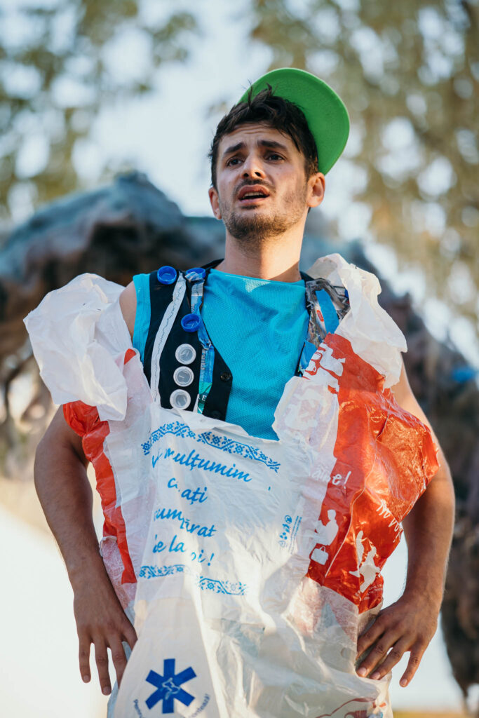 teatru 2025 cu apele curate 12