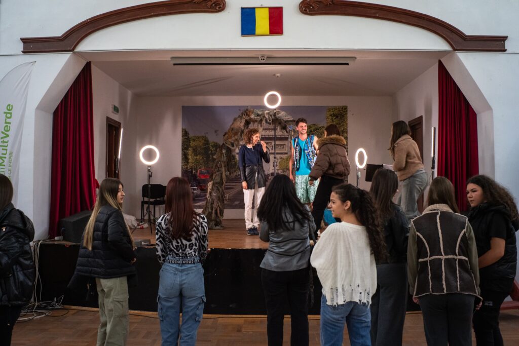 teatru 2025 cu apele curate 2