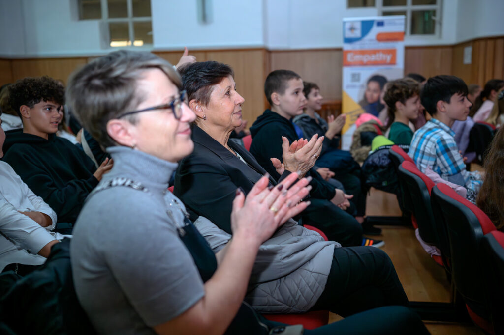 teatru 2025 cu apele curate 47